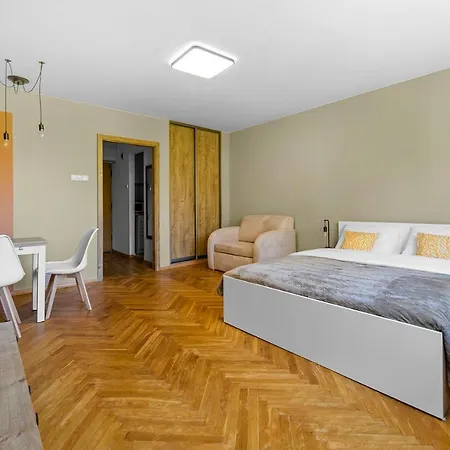 Brazylijska Praga Studio Varsovia Exterior foto